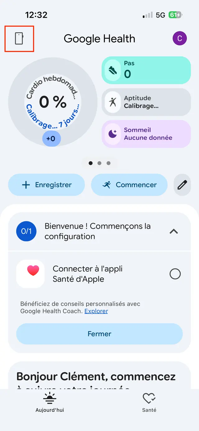 Accueil de Google Health sur iPhone, l'icône Connexions encadrée en haut à gauche.