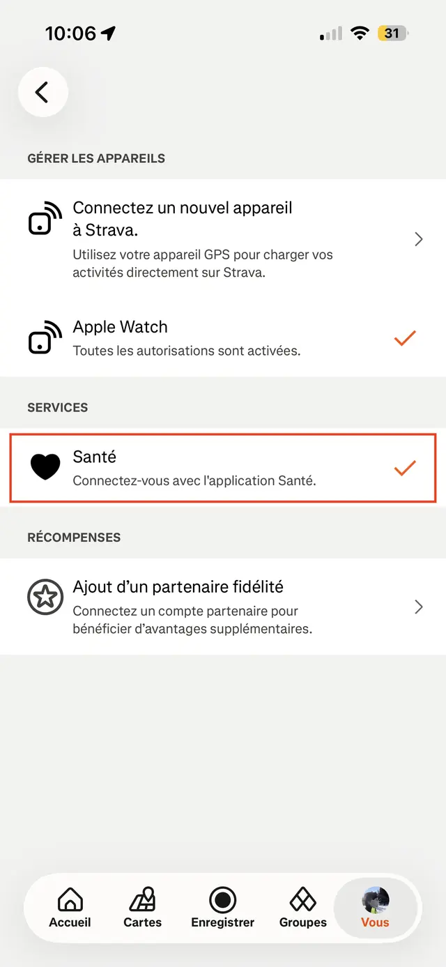 Écran de gestion des appareils Strava, le service Santé encadré.